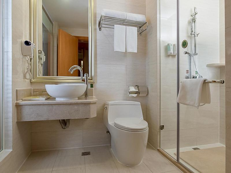 Vienna 3 Best Hotel Shenzhen Airong Road Екстериор снимка