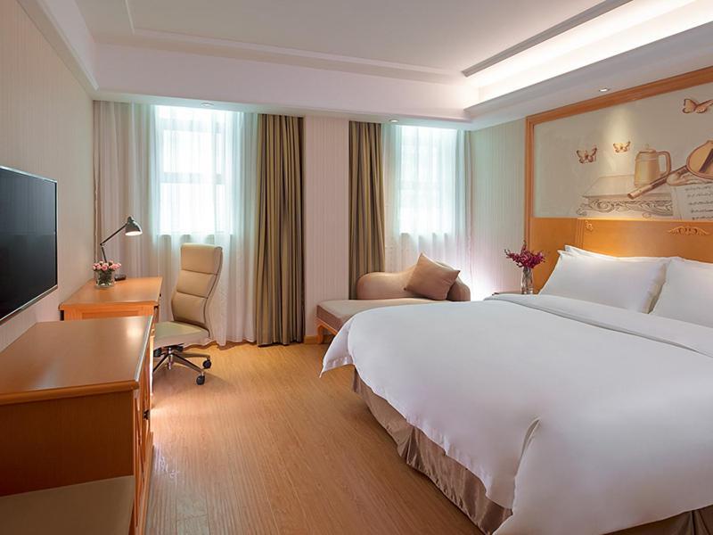 Vienna 3 Best Hotel Shenzhen Airong Road Екстериор снимка