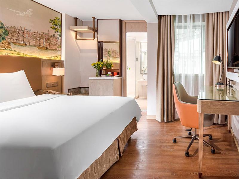 Vienna 3 Best Hotel Shenzhen Airong Road Екстериор снимка